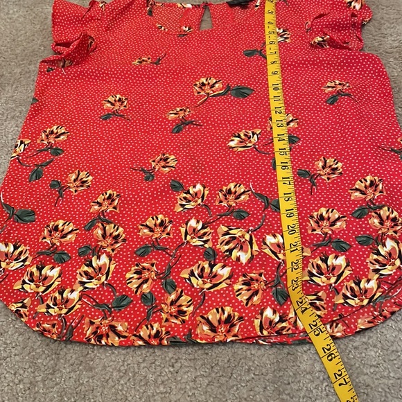 Ruffle sleeve blouse - Picture 5 of 5